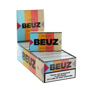 Petites feuilles regular blanches "BEUZ" x25
